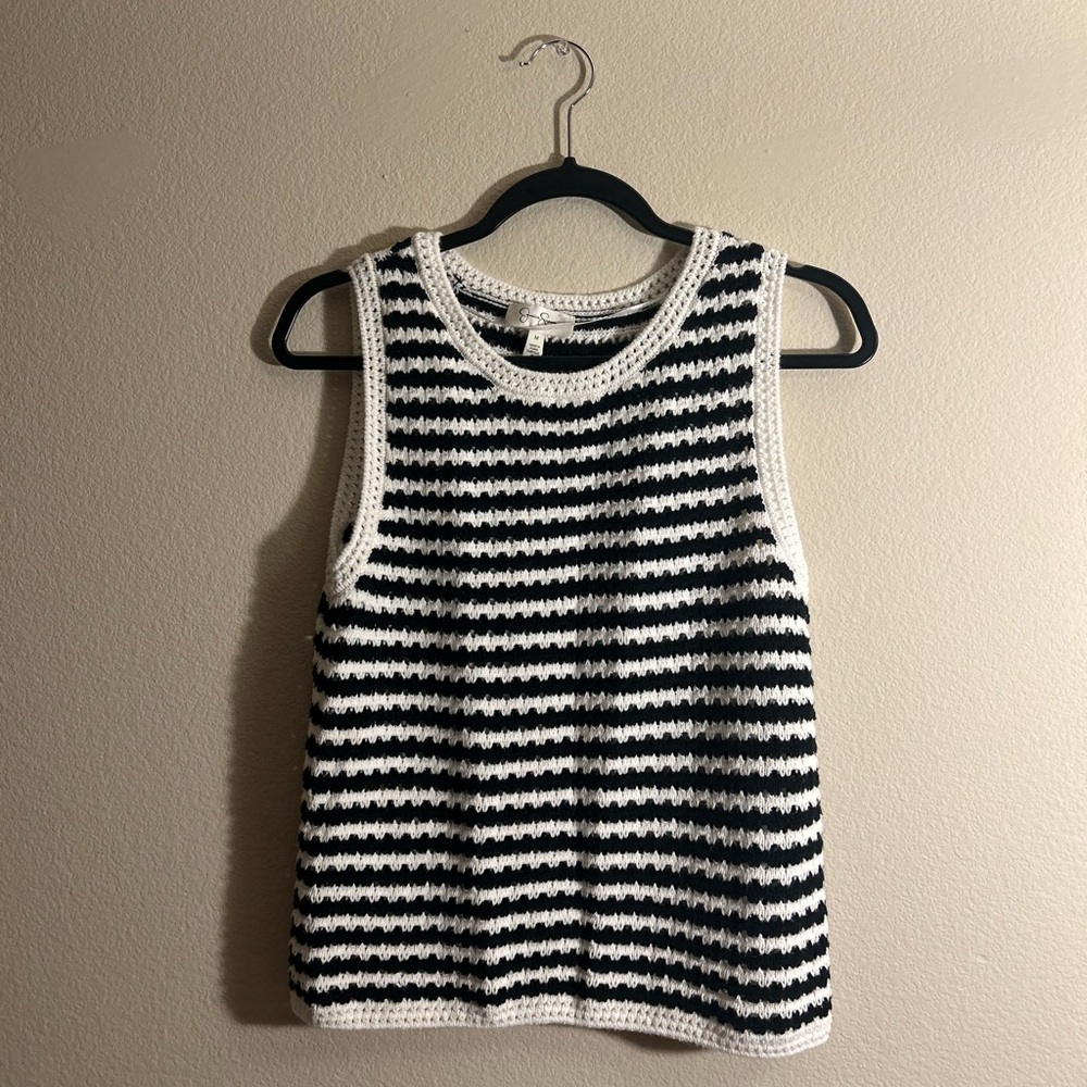 Sweater cropped tank top